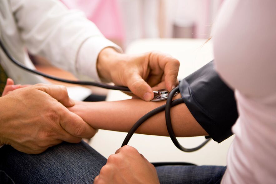 Medición da presión para a presión arterial alta